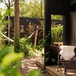 Luxe Hottub Japandi Tiny House In Het Bos 넌스피트