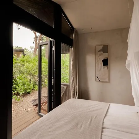 Luxe Hottub Japandi Tiny House In Het Bos 別荘