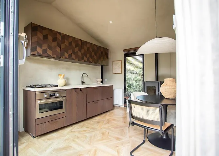 펜션 Luxe Hottub Japandi Tiny House In Het Bos