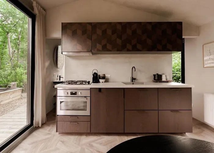 펜션 Luxe Hottub Japandi Tiny House In Het Bos